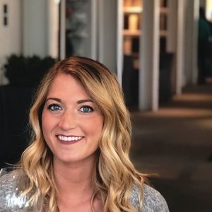 Meet your Posher, Malia